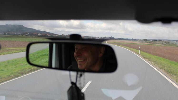 Josef Szwed und sein Transporter auf dem Weg zu einer Fuhre nach Bad Staffelstein.Markus Häggberg