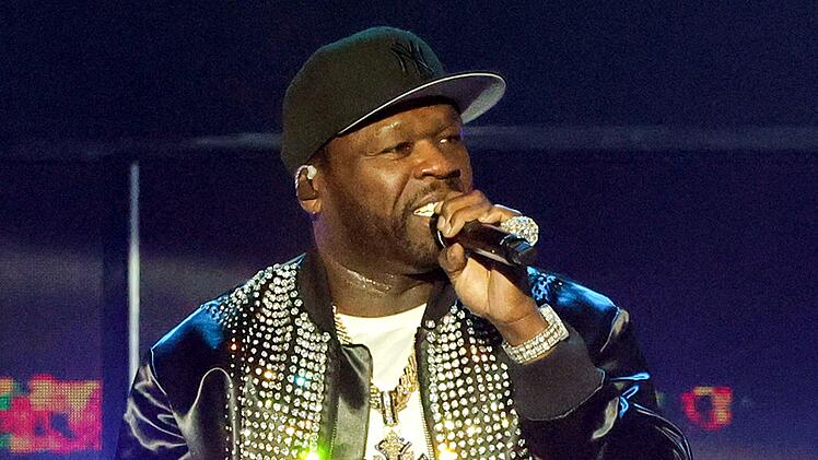 Dass er schon seit mehr als zehn Jahren kein Album herausgebracht hat, hei&szlig;t nicht, dass 50 Cent nicht mehr auf der B&uuml;hne steht. So wie hier, im Dezember 2024 in Las Vegas, US-Bundesstaat Nevada.