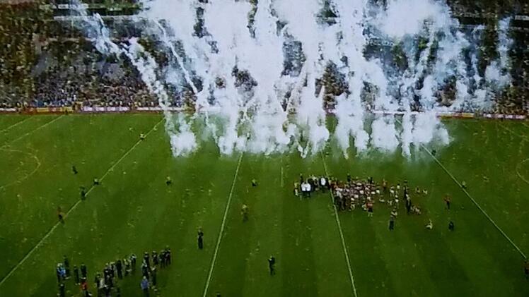 Siegesfeier der Dubliner im Stadion Foto: Blum