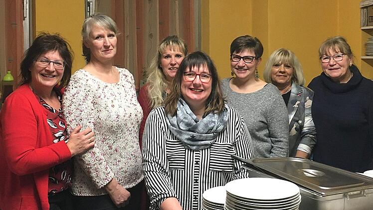 Das Küchenteam um Rosi Jörig (links) bereitete die Fastenspeisen zu.