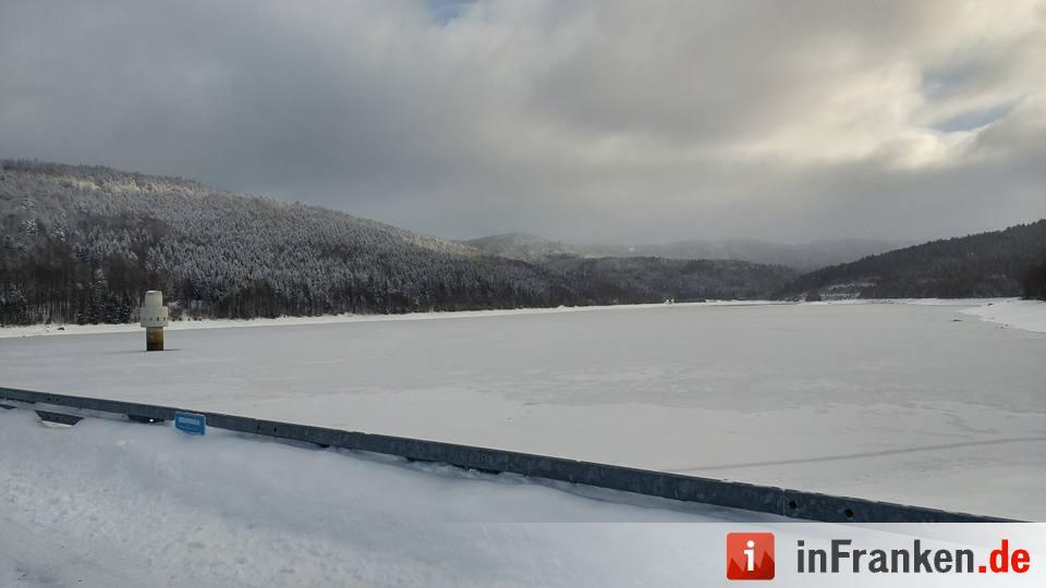 Eis und Schnee in Franken - die schönsten Winterleserfotos