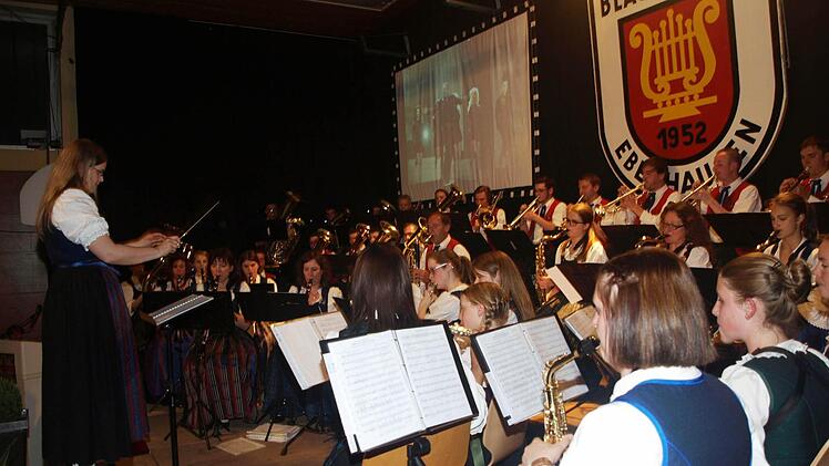 Konzert der Blaskapelle Ebenhausen  Foto: Stefan Geiger