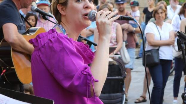 Entspannte Songs spielte die Band Breeze. Foto: Barbara Herbst