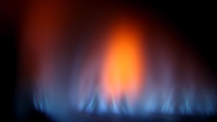 Gas
