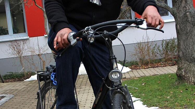 Fährt immer noch mit dem Rad, dass ihm unsere Leserin Margarete Lehmann-Haslsteiner geschenkt hat.
