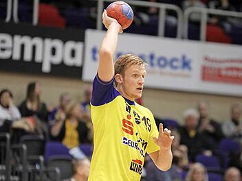 Tom Wetzel vom Erstligisten TUS Lübbecke spielt ab der neuen Saison für den HSC 2000 Coburg. Er soll auf der "Königsposition" als Halblinker einschlagen. Fotos: Sebastian Heger