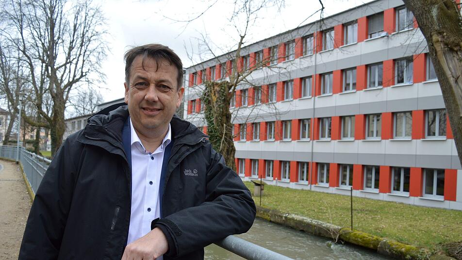 Reiner Büttner (48) will auf dem Chefsessel im Forchheimer Landratsamt Platz nehmen. Foto: Ronald Heck