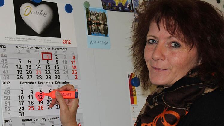 Magisches Datum: Heute geben sich gleich drei Paare in Bad Brückenau das Ja-Wort. Gudrun Friedrich-Kleine von der Tourist-Info hat den Termin gleich mit leuchtender Farbe markiert. Fotos: Ulrike Müller