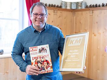 Andi Häckel ist mit seinen Musikerkollegen der Münchner Zwietracht als beste Partyband des Jahres 2022 ausgezeichnet worden.