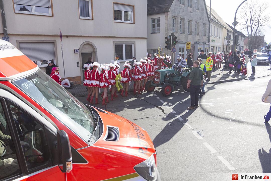 Unfall bei Faschingsumzug in Erlangen