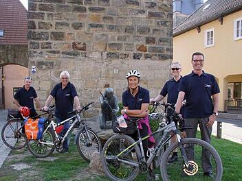Der ADFC Obermain mit (von links) Thomas Rehm, Armin Lieb, Sonja Fischer, Ralph Fischer und Max Rother l&auml;dt ein zum fr&ouml;hlichen Radeln bei den 20 angebotenen Touren des diesj&auml;hrigen Programms mit Auftakt am 11. Mai.Mario Deller