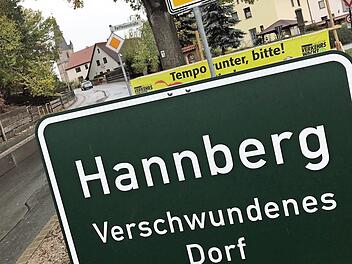 Hannberg gehört zu den verschwundenen Dörfern in Mittelfranken - sagt zumindest dieses Schild.