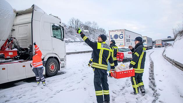 Gl&auml;tte und Schnee