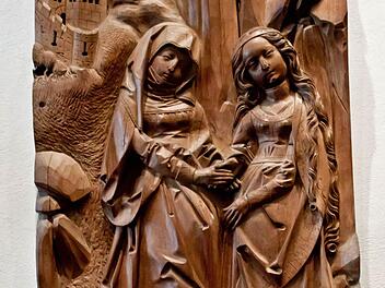 Unbekannter Meister aus dem Umkreis Tilman Riemenschneiders: "Maria mit Kind" (Ausschnitt - Teil eines etwa 1515 entstandenen Marienalters, der in der Heiligkreuzkirche in Coburg gestanden hat), Kunstsammlungen der Veste Coburg.Foto: Jochen Berger