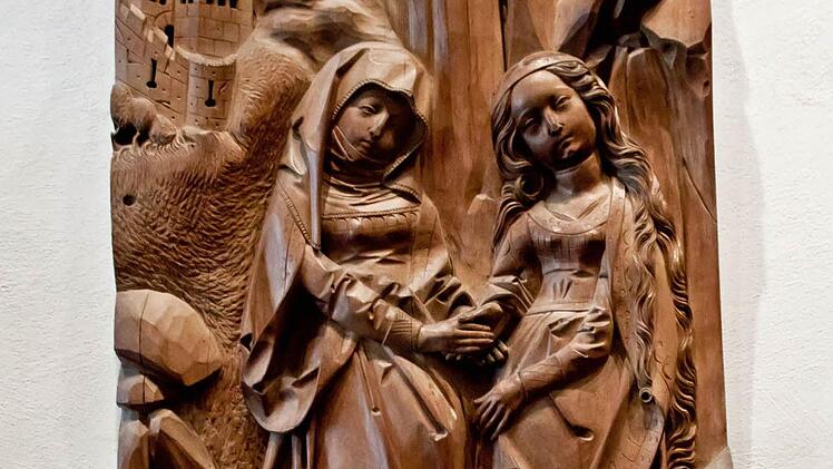 Unbekannter Meister aus dem Umkreis Tilman Riemenschneiders: "Maria mit Kind" (Ausschnitt - Teil eines etwa 1515 entstandenen Marienalters, der in der Heiligkreuzkirche in Coburg gestanden hat), Kunstsammlungen der Veste Coburg.Foto: Jochen Berger