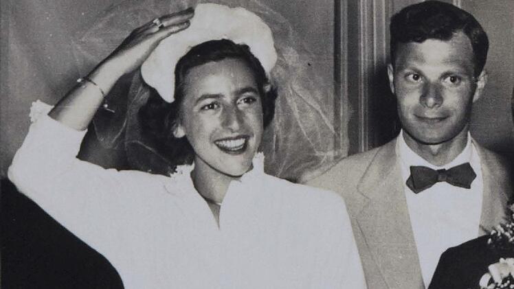 1948 heiratet Frederick Gray, der inzwischen wieder seinen Familiennamen Manfred Gans angenommen hat, seine Jugendliebe Anita in New York.