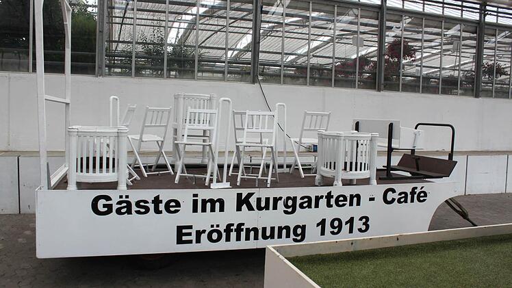 So sehen die Wagen ohne Schmuck und besatzung aus.