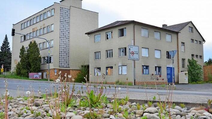 Auch die Frage, wie es mit dem ehemaligen Gelände der Firma Götz weitergehen soll, beschäftigt die Planer bei der Erstellung des integrierten Stadtentwicklungskonzeptes für Rödental. Foto: Rainer Lutz