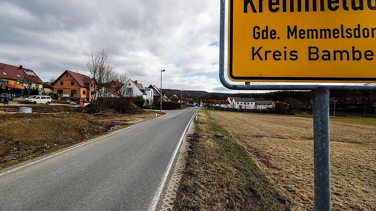 In Kremmeldorf ist nur das Stück vom Ortsanfang bis zur Staatsstraße betroffen.  Foto: Matthias Hoch