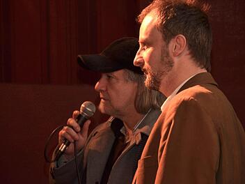 Pepe Danquart (links) mit Festivalorganisator Volker Traumann  Foto: Kurzfilmtage