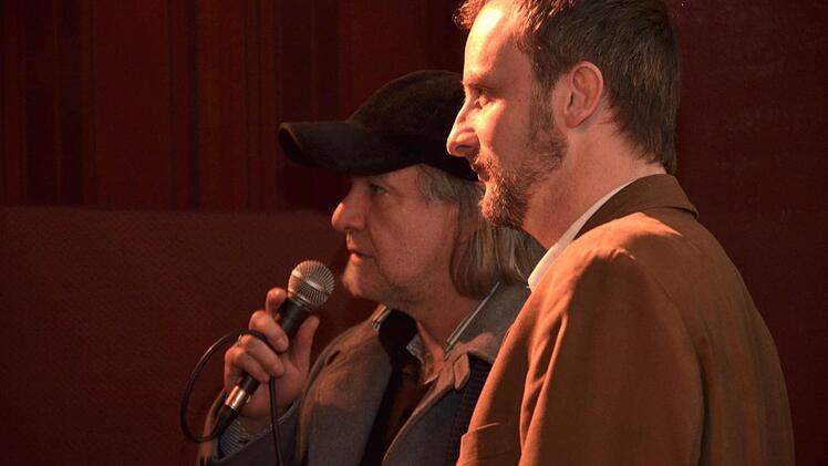 Pepe Danquart (links) mit Festivalorganisator Volker Traumann  Foto: Kurzfilmtage