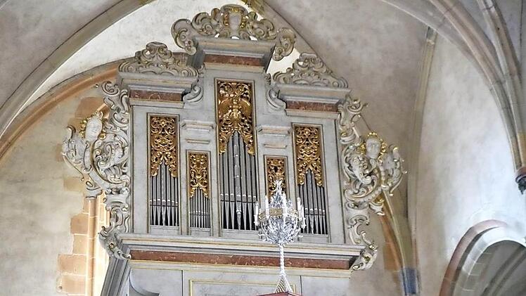 Orgelmusik bei Mondschein wird an der neuen Mühleisen-Orgel in der Königsberger Marienkirche geboten.  Foto: Gerold Snater