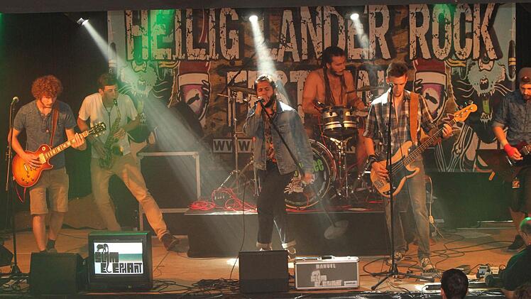 Viel Zuspruch erhielten die Senkrecht-Starter "Slam Elephant" aus Bamberg . Fotos: Günther Geiling