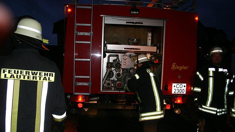 Einsatz in Unterlauter wegen eines Waschmaschinenbrandes Foto: Martin Rebhan