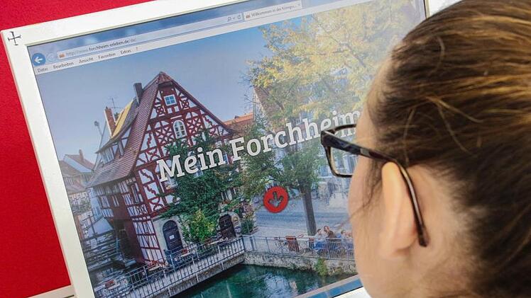 Immerhin hat die Interessengemeinschaft der "Innenstädter" schon entschieden, die Online-Plattform der Forchheimer Einzelhändler auf der städtischen Internet-Seite (im Bild) erscheinen zu lassen. Doch noch ist die Plattform leer. Foto: Josef Hofbauer