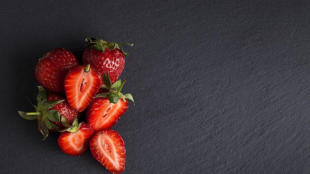 Importierte Erdbeeren haben einen weiten Transportweg hinter sich.