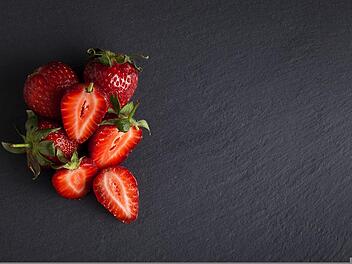 Importierte Erdbeeren haben einen weiten Transportweg hinter sich.