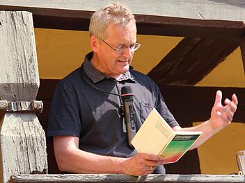 Helmut Haberkamm las aus seinen Werken. Fotos: Johanna Blum