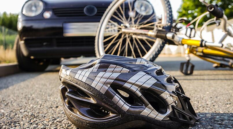 Bad Rodach: Radfahrer mit Kopfplatzwunde in Klinik gebracht