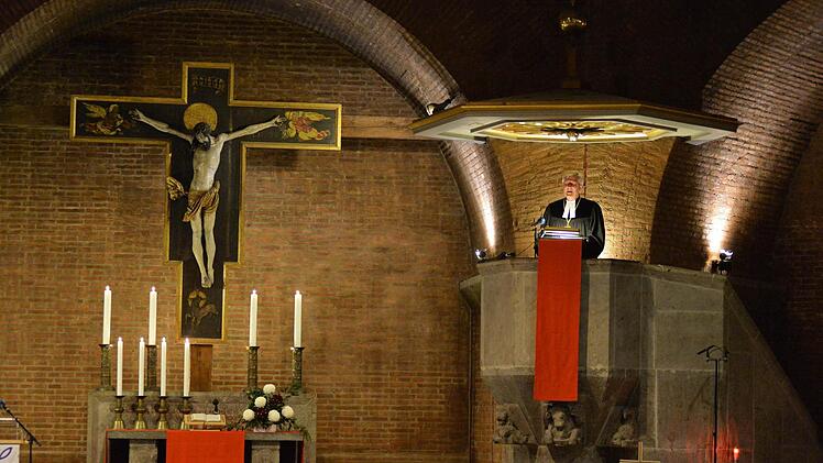 Gottesdienst in der Erlöserkirche in Bamberg am 1.11.2014 Foto: Ronald Rinklef