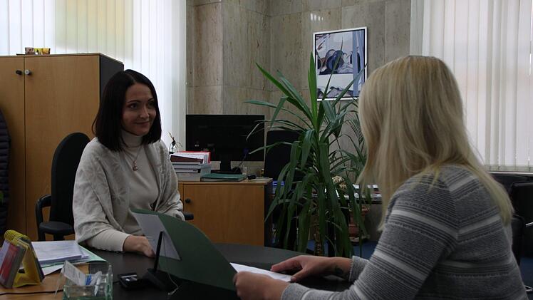 Das Bürgerbüro im Rathaus ist Anlaufstelle für die Bürger aus Bad Brückenau. Foto: Ulrike Müller