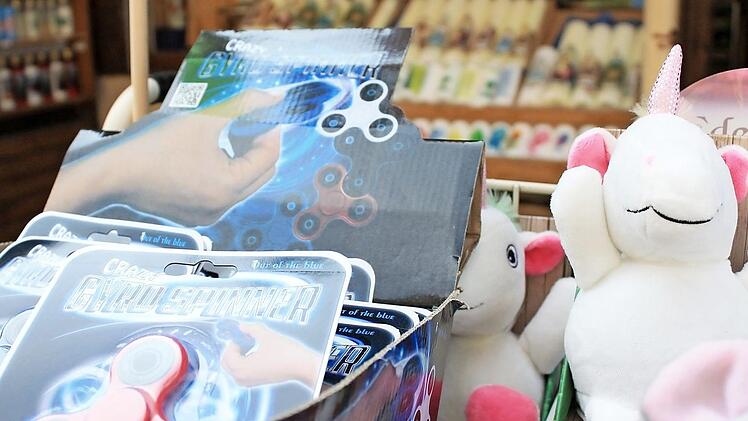 Fidget-Spinner und Einhörner gehören genauso zum Inventar. Foto: Dominic Buckreus