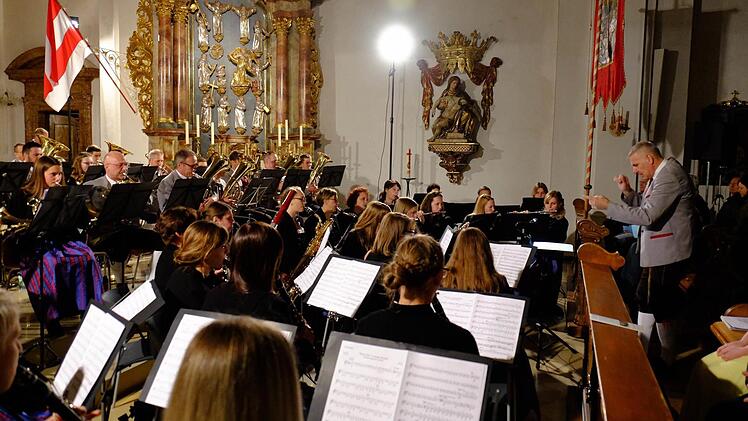 Eschenbacher Musikanten hinterließen bei ihrem Konzert in Kloster Altstadt gewaltigen Eindruck. Foto: Gerd Schaar
