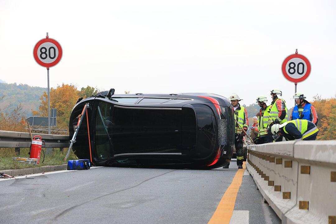 Unfall auf A73 bei Bad Sttaffelstein