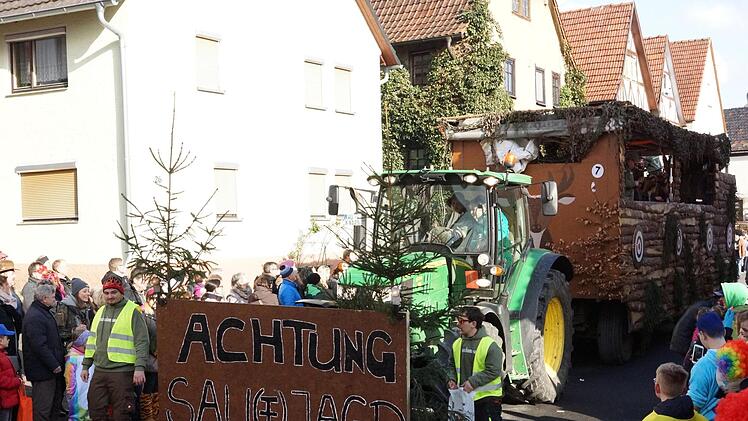 Gaudiwurm in DiebachFoto: Arkadius Guzy