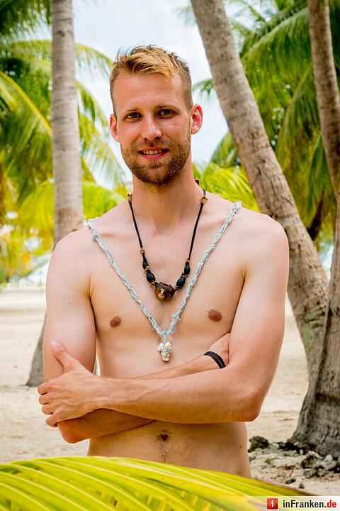 Adam sucht Eva - Promis im Paradies (AT)
