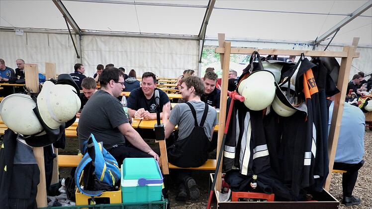 Der 19. Erwachsenen-Leistungsmarsch des Bezirksfeuerwehrverbands Oberfranken fand in Wirsberg statt. Foto: Werner Reißaus