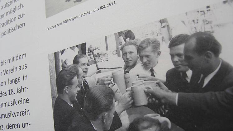 Dokumente in Text und Bild erzählen Oberhaids Ortsgeschichte. Foto: Michael Gründel
