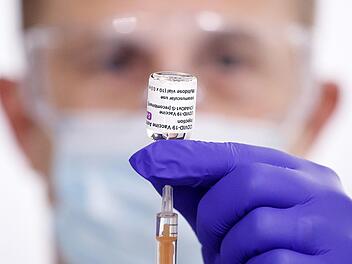 300 Impfdosen des Herstellers AstraZeneca hat der Landkreis Kulmbach erhalten.