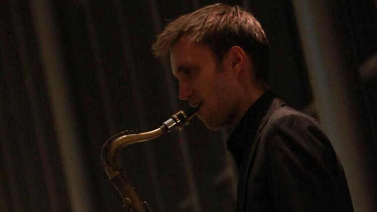 Impressionen vom Gastspiel des Konstantin Herleinsberger Quartetts im Glasmuseum Rosenau.Foto: Jochen Berger