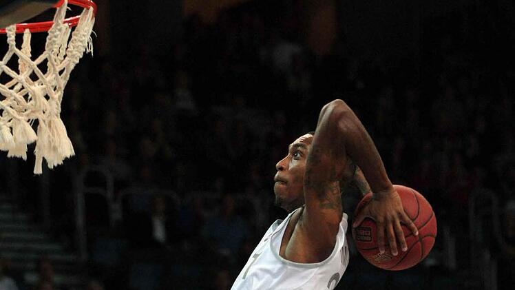 Mit 12,5 Punkten im Schnitt war Jamar Smith erfolgreichster Korbschütze der Brose Baskets in der Euroleague-Vorrunde. Auch im Eurocup hoffen die Bamberger auf viele Körbe des 26-Jährigen. Foto: sportpress