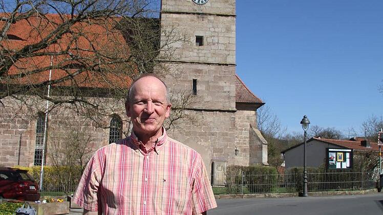 Jürgen Rix vor seiner neuen Wirkungsstätte. Foto: Sonja Adam