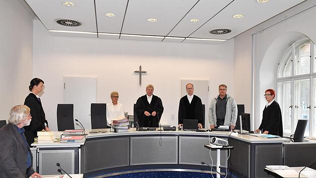 Die Gro&szlig;e Strafkammer des Bamberger Landgerichts verurteilte zwei M&auml;nner, die das M&ouml;belhaus Neubert &uuml;berfallen hatten, zu mehrj&auml;hrigen Haftstrafen. Foto: Ronald Rinklef