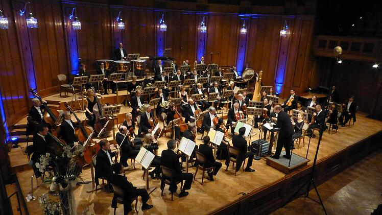 Eröffnungskonzert des Kissinger Winterzaubers mit dem Philharmonischen Orchester Coburg.