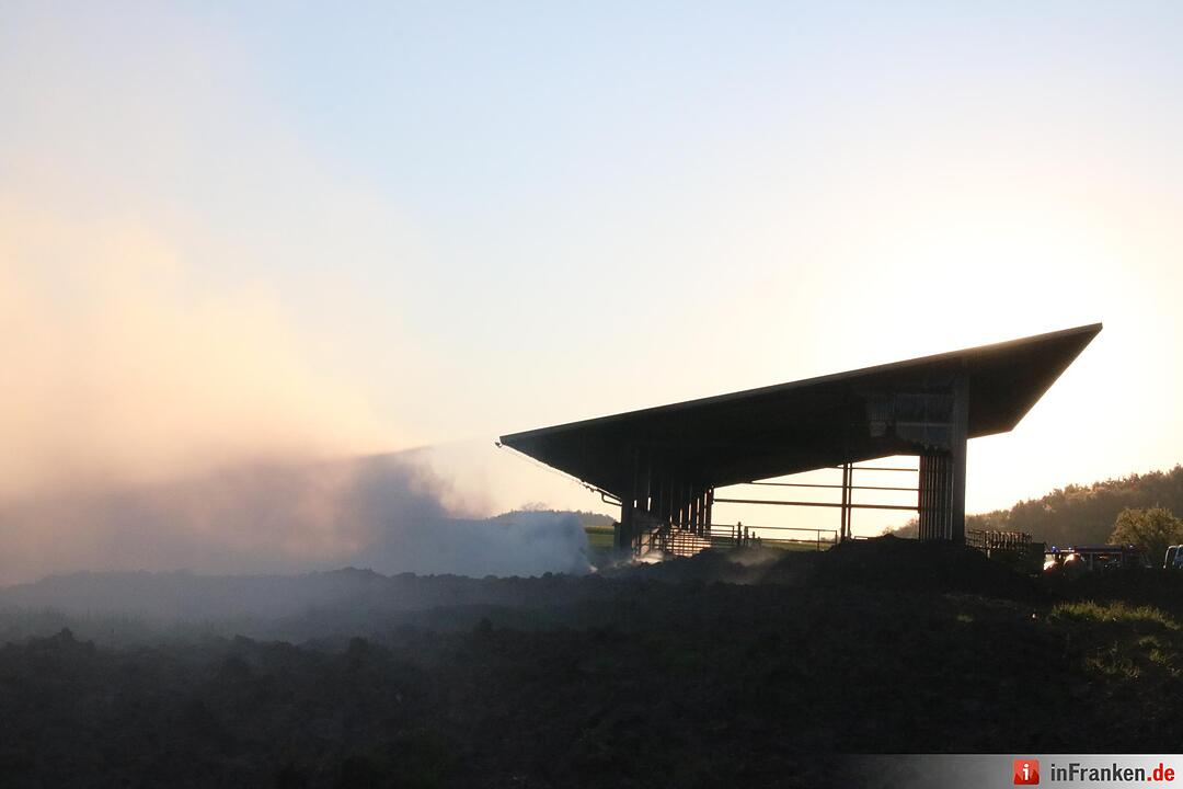 Hoher Schaden bei Stallbrand bei Nüdlingen