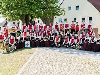 Das große Orchester des   Musikvereins Langensendelbach-Marloffstein.  Foto: Karl Heinz Wirth